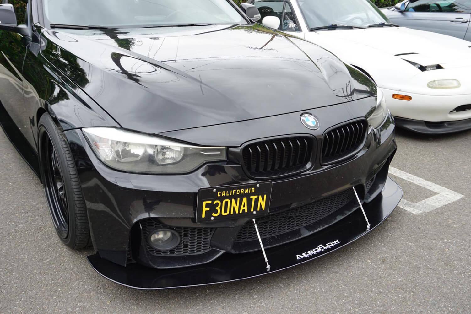 Divisor delantero Aeroflow Dynamics (BMW F30/F32 M3/M4 2014-2020 (parachoques trasero))