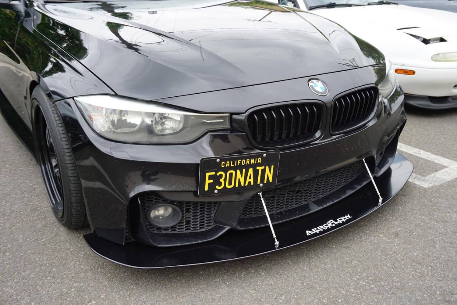 Divisor delantero Aeroflow Dynamics (BMW F30/F32 M3/M4 2014-2020 (parachoques trasero))