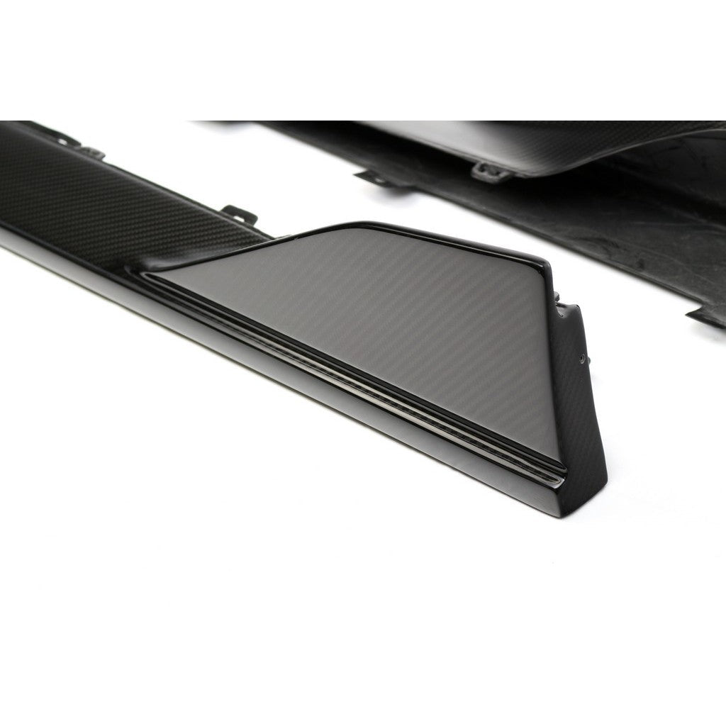 Extensiones de estribos laterales/faldones laterales de fibra de carbono APR (Toyota Supra A90/91, 2020-2023)