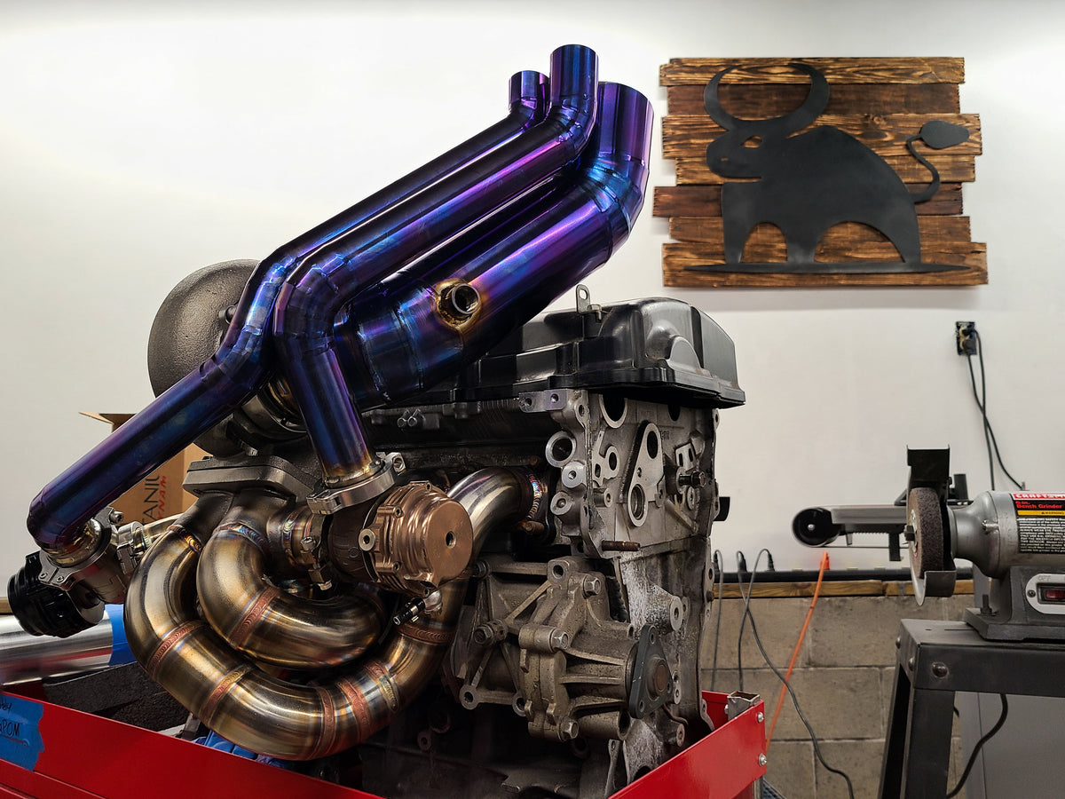 BS Fab Top Mount Manifold | Mitsubishi Evo X
