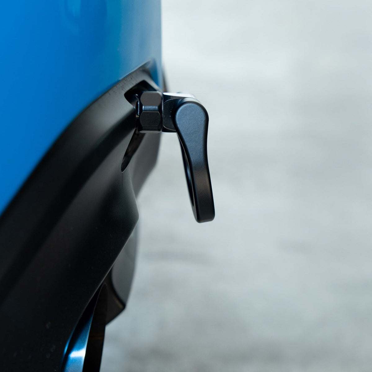 Billetworkz Tow Hook – BRZ / GR86 2022+ (BW-TOWR-SUB-BRZ2-F-GRED)