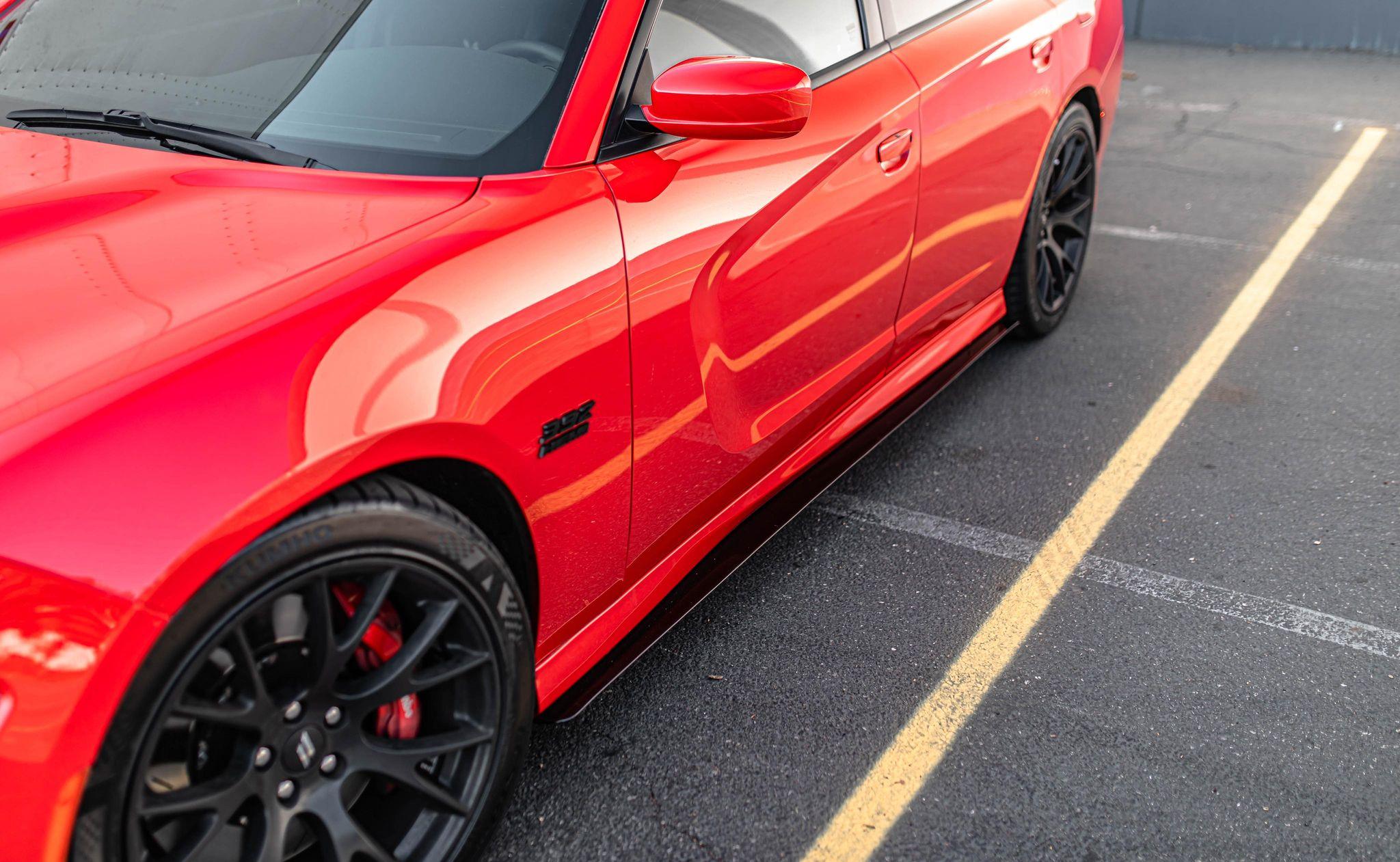Aeroflow Dynamics Side Skirt V1 (2015-2022 Dodge Charger Scatpack/Hellcat/Daytona)