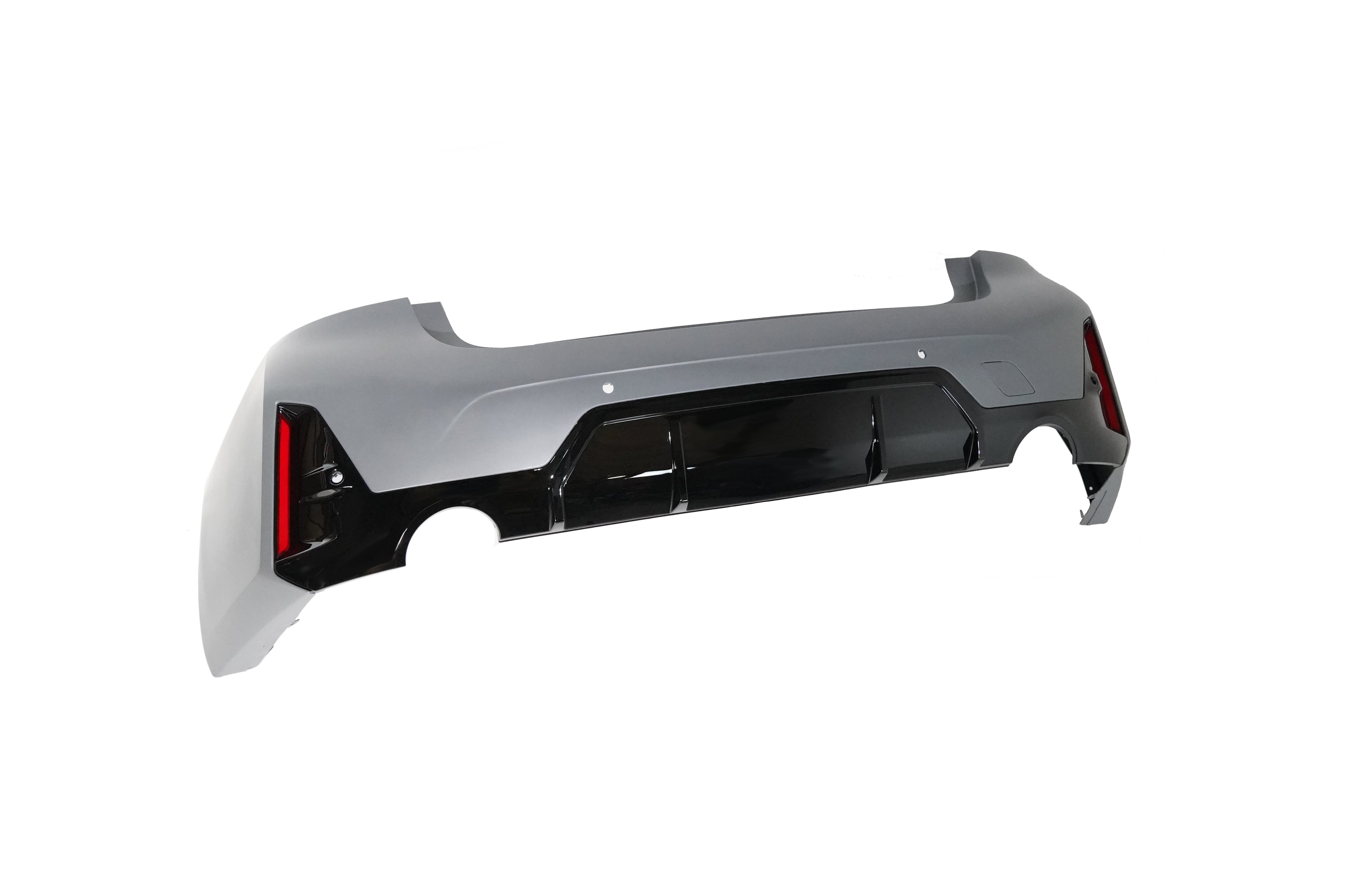 Parachoques trasero estilo M-Sport BMW LCI G20 Serie 3 2023-2025 de Innovative Motorsports con difusor 330i y 4 PDC