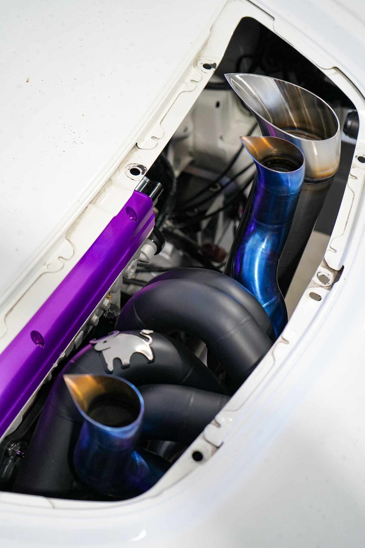 BS Fab T4 Twin Scroll Forward Facing Manifold | Mitsubishi Evo 8/9