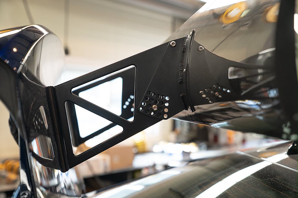 APR GT-250 67" Carbon Fiber Adjustable Wing (BMW G80 M3/ G82 M4)