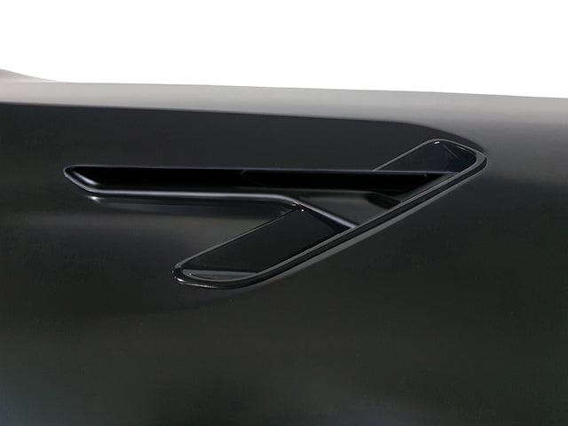 Innovative Motorsports 2017-2020 BMW G30/G31 M5 Style Steel Fenders W/ Black Side Vent W/ Water Tank