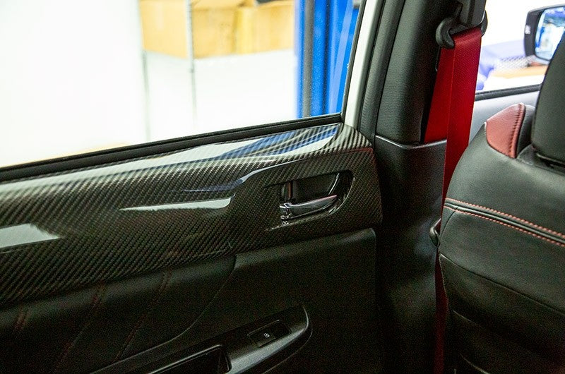 Paneles superiores de la puerta trasera de fibra de carbono seca OLM LE - Subaru WRX/STI 2015-2021