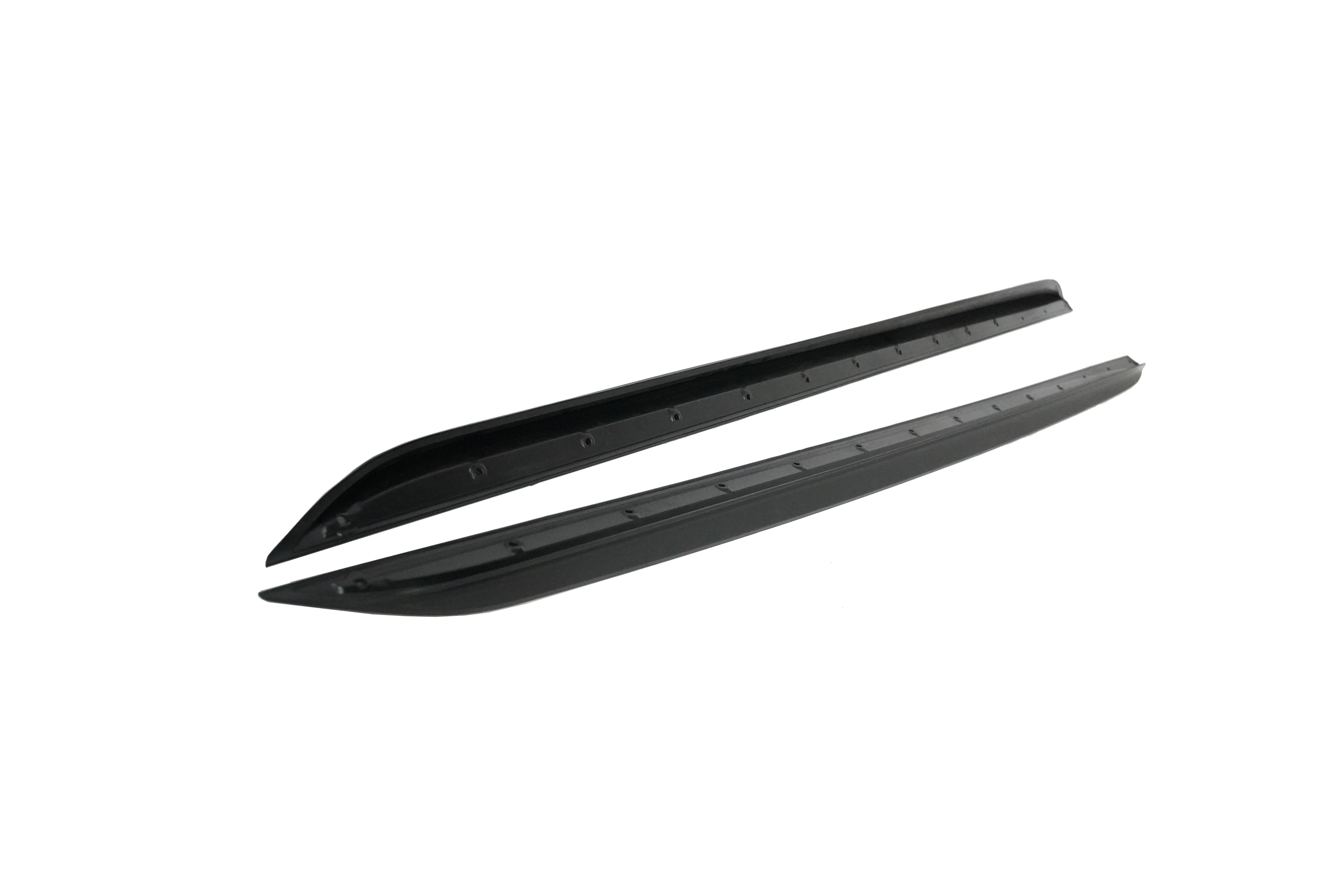 Faldones laterales estilo M-Performance para BMW G20 2019+ de Innovative Motorsports