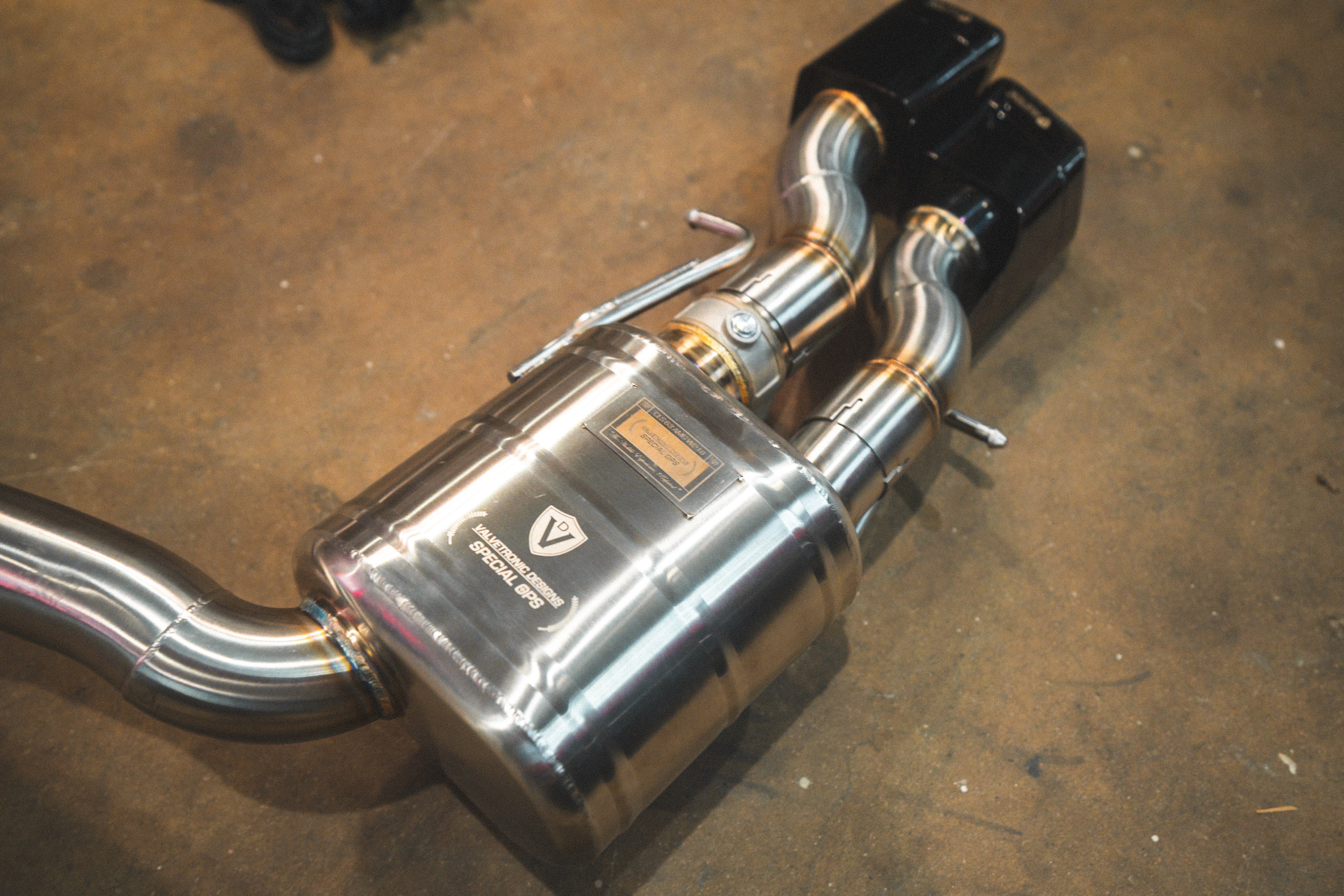 Valvetronic Mercedes W218 CLS63 AMG Valved Sport Exhaust System