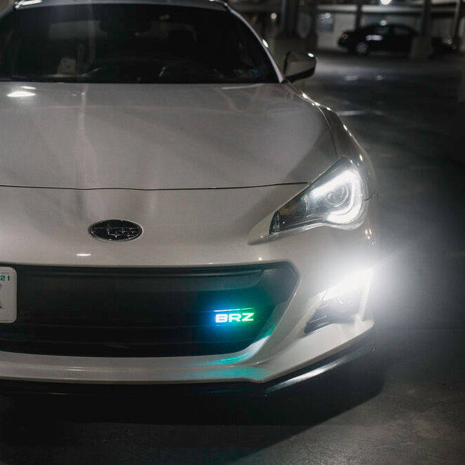 Insignia de parrilla BRZ con logotipos iluminados | BRZ 2013-2024