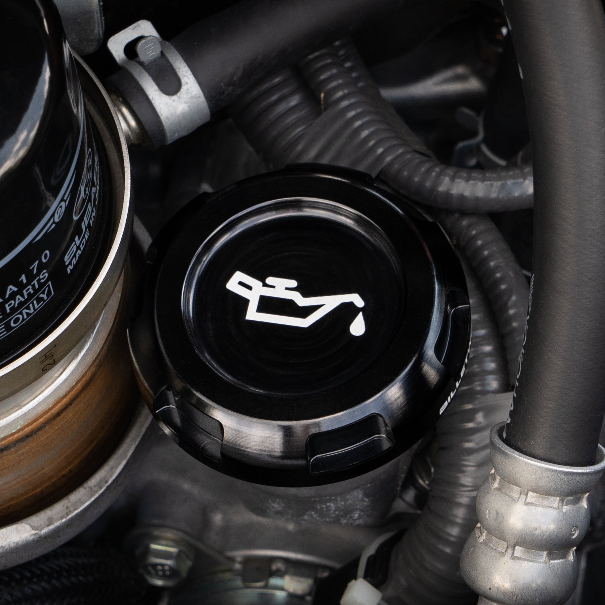 Tapas del compartimento del motor Billetworkz - Subaru WRX/STI 2002-2007