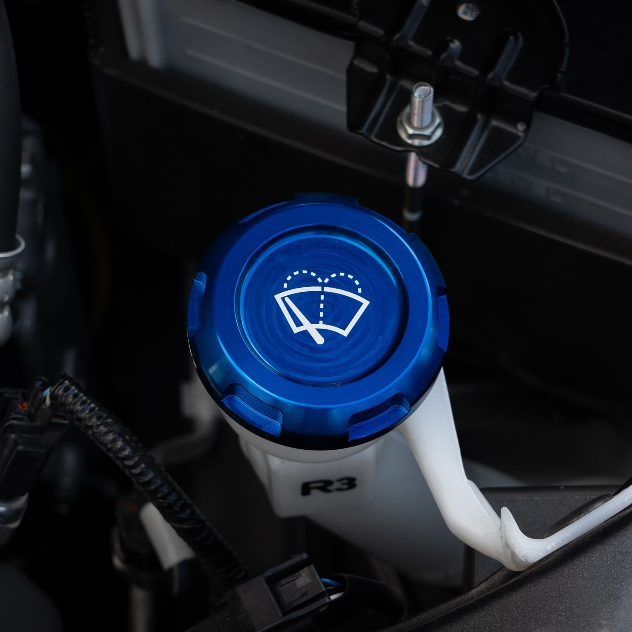 Tapas del compartimento del motor Billetworkz - Subaru WRX/STI 2002-2007