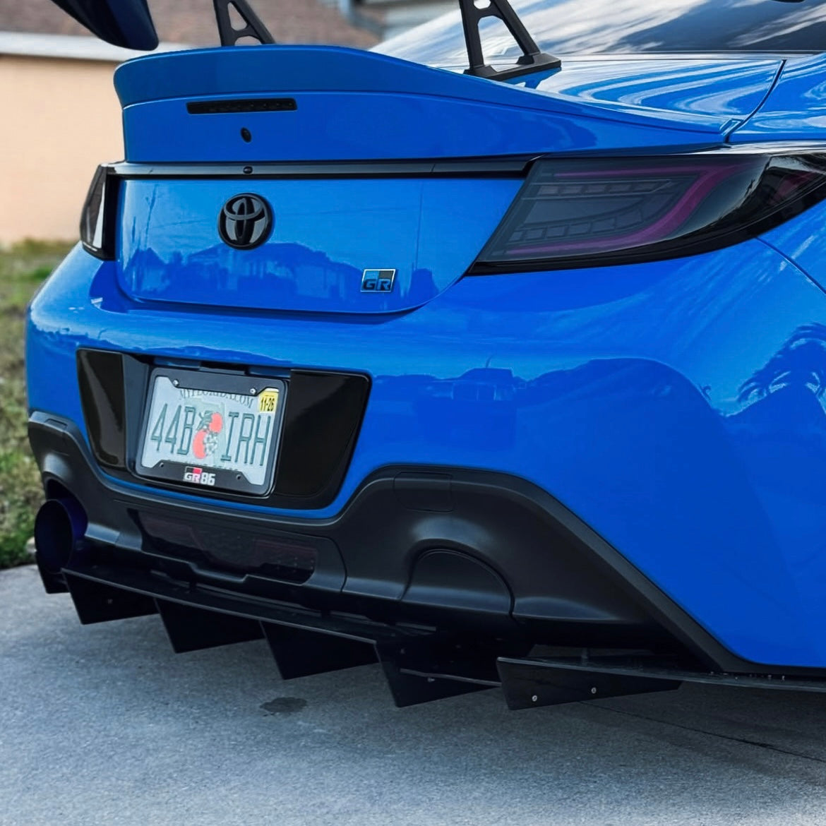 Cubierta de escape OEM+ Designs para GR86 / Subaru BRZ