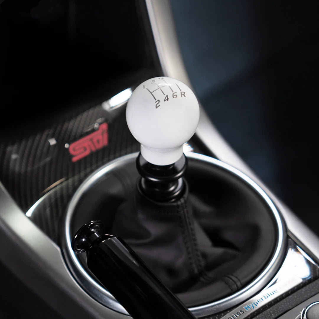 Perilla de cambio con peso Billetworkz - Grabado de velocidad de 6 velocidades - Subaru WRX 2015-2025