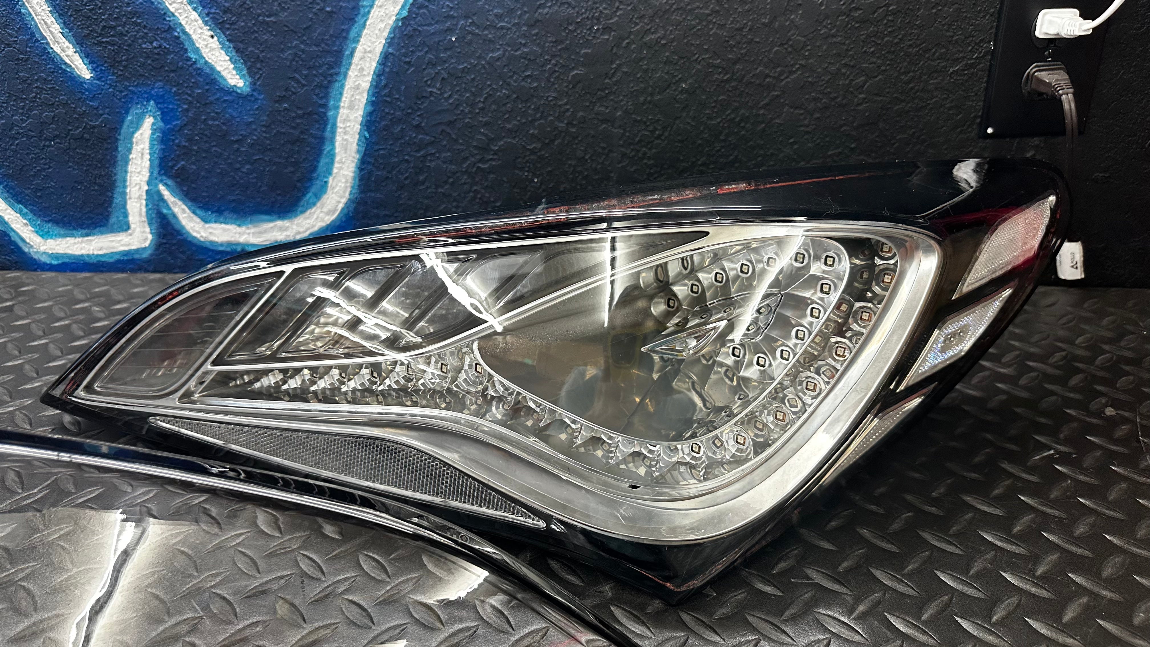 Lentes de luz trasera transparentes NTXGlow (Coupé Genesis 2010-2016)