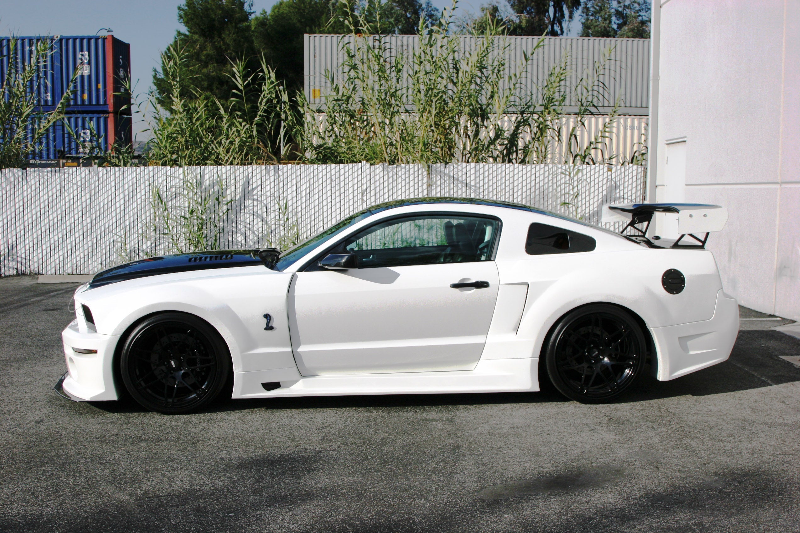 APR Widebody Aerodynamic Kit (2007-2009 Ford Mustang GT500/GT500KR)