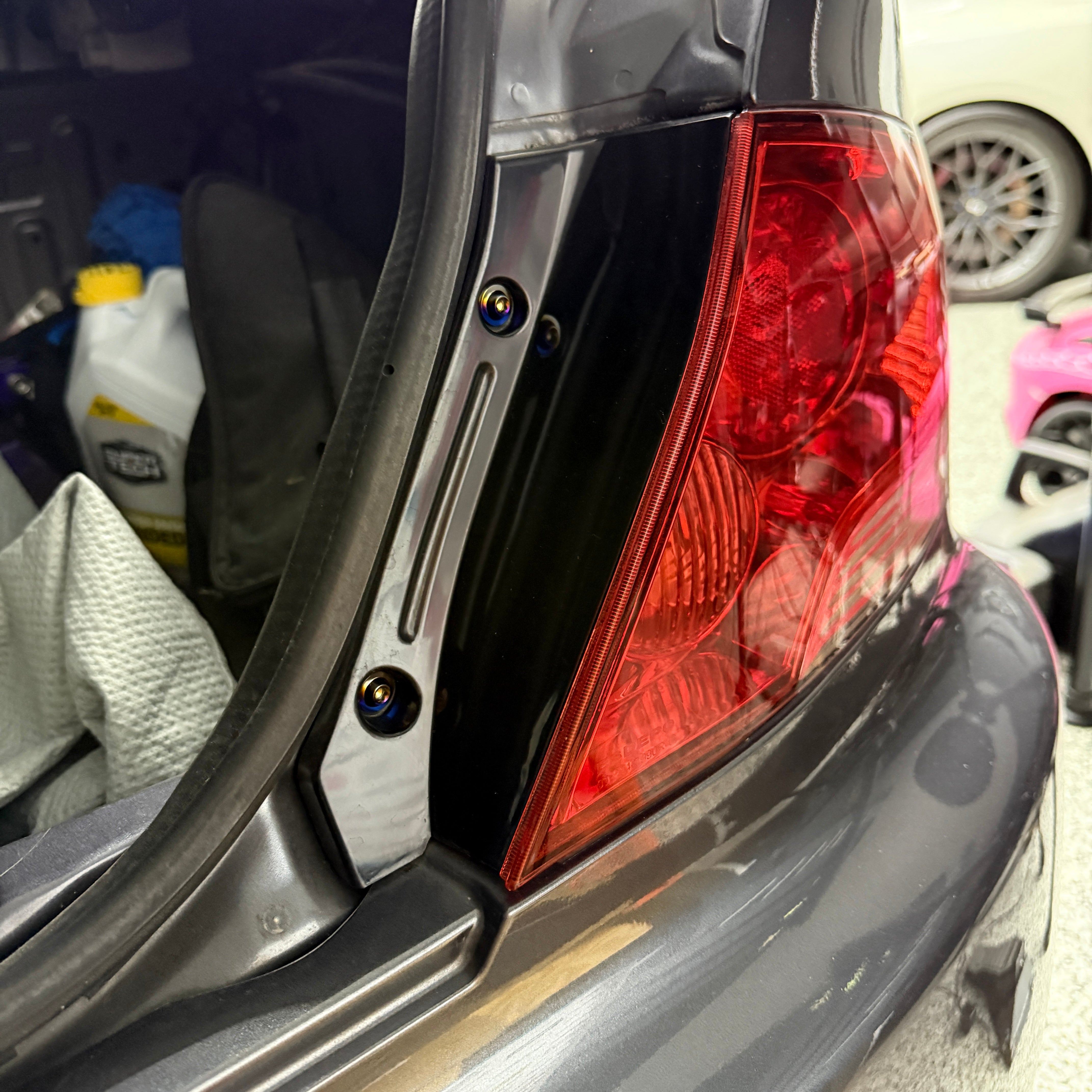 JDC Titanium Taillight Hardware Kit | Mitsubishi Evo 7/8/9 - 5