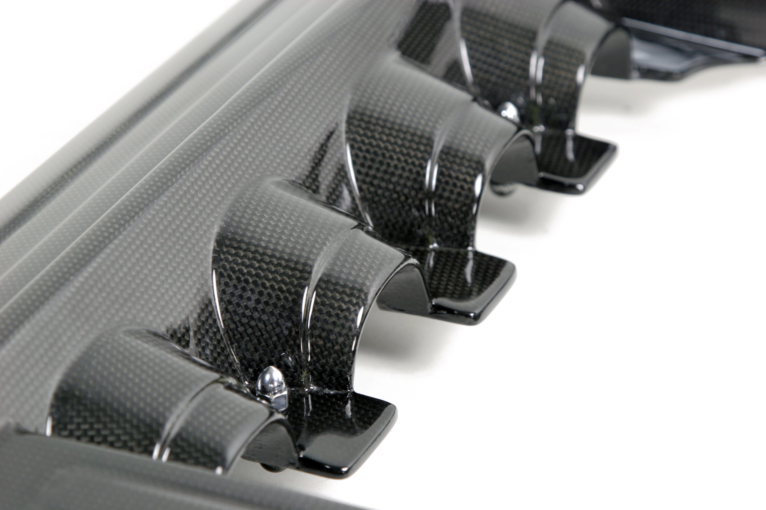 Cubierta del colector de admisión del motor APR de fibra de carbono 5.0 (Ford Mustang GT 2011-2014 con transmisión manual)