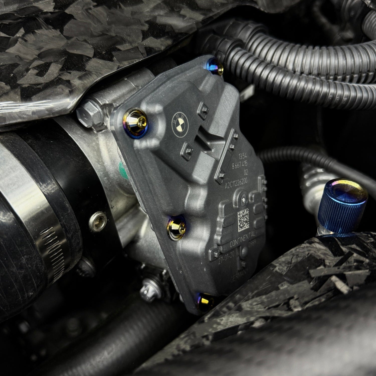 JDC チタン スロットル ボディ ハードウェア キット (MK5 スープラ)