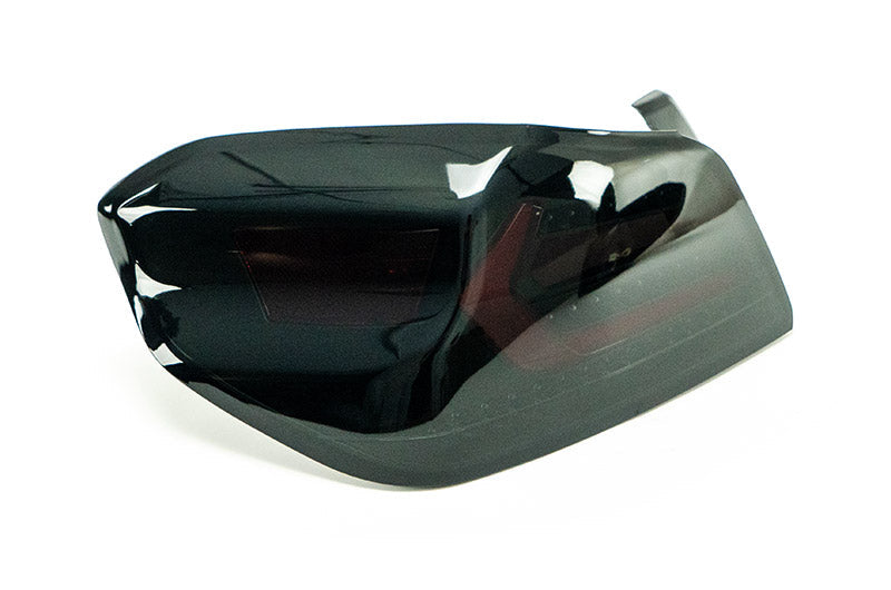 Luces traseras OLM Evolution (lente ahumada, base negra, barra roja) - WRX/STI 2015-2021