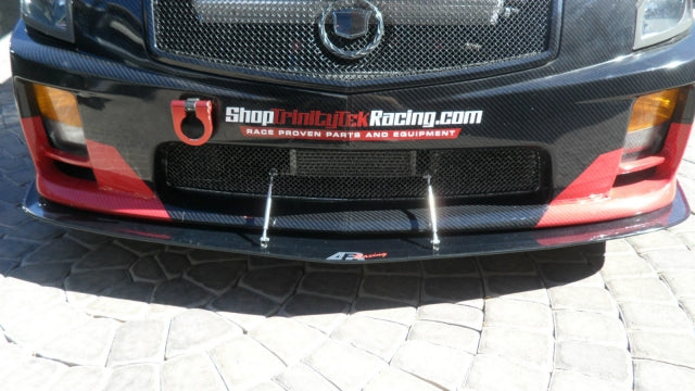 Divisor de viento delantero de fibra de carbono APR (Cadillac CTS-V Sedán 2004-2007)