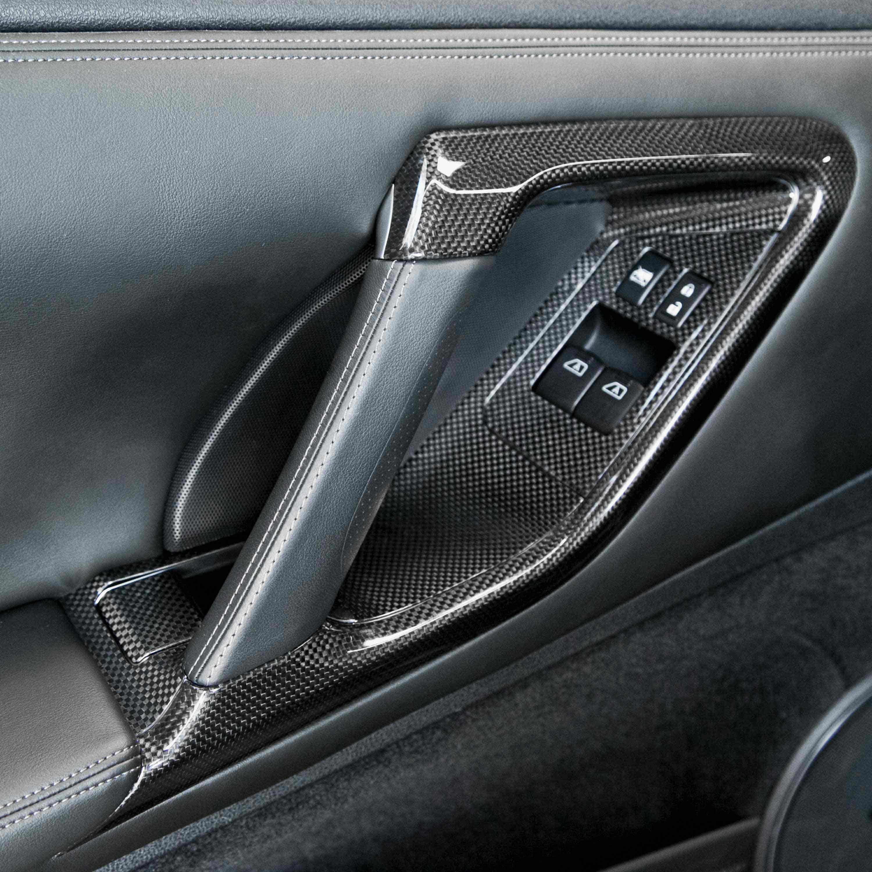 Seibon Carbon Fiber Door Trim Set (09-16 R35 GT-R) (seiCFI0910NSGTR-C) - 5