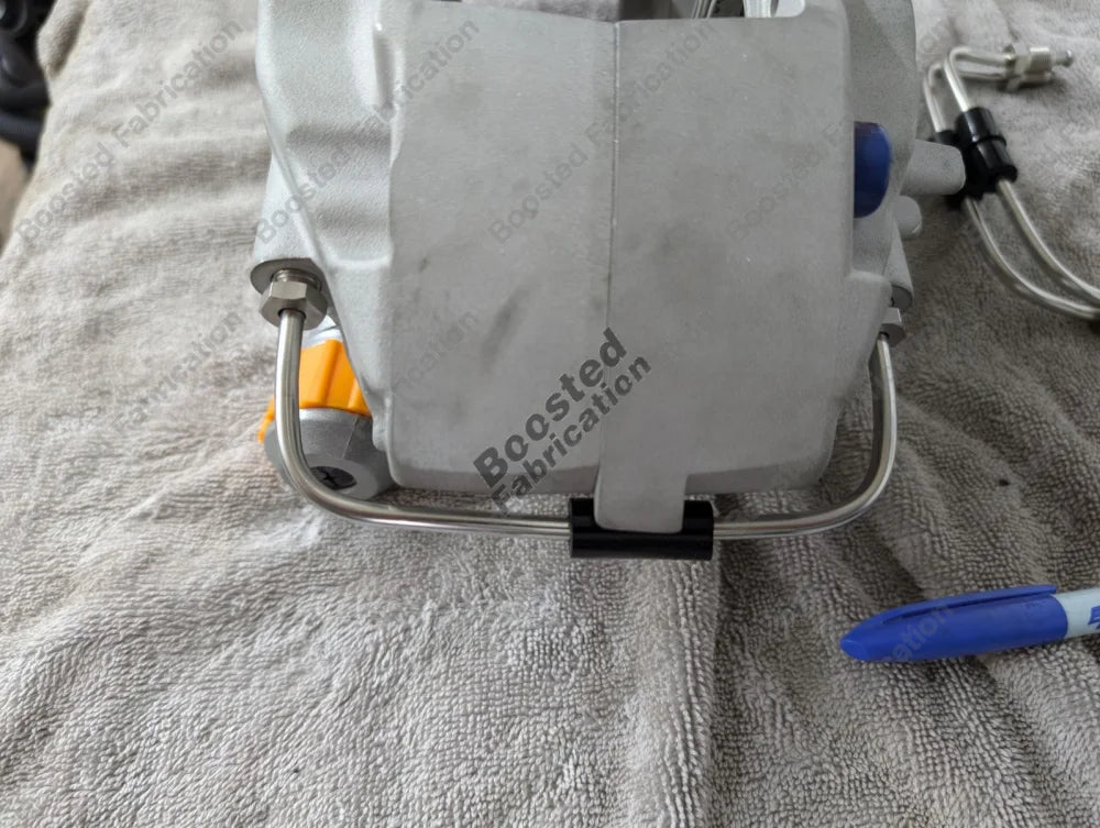 Boosted Fabrication Stainless Caliper Cross Over Brake Lines For Brembo Calipers (Evo 8/9)