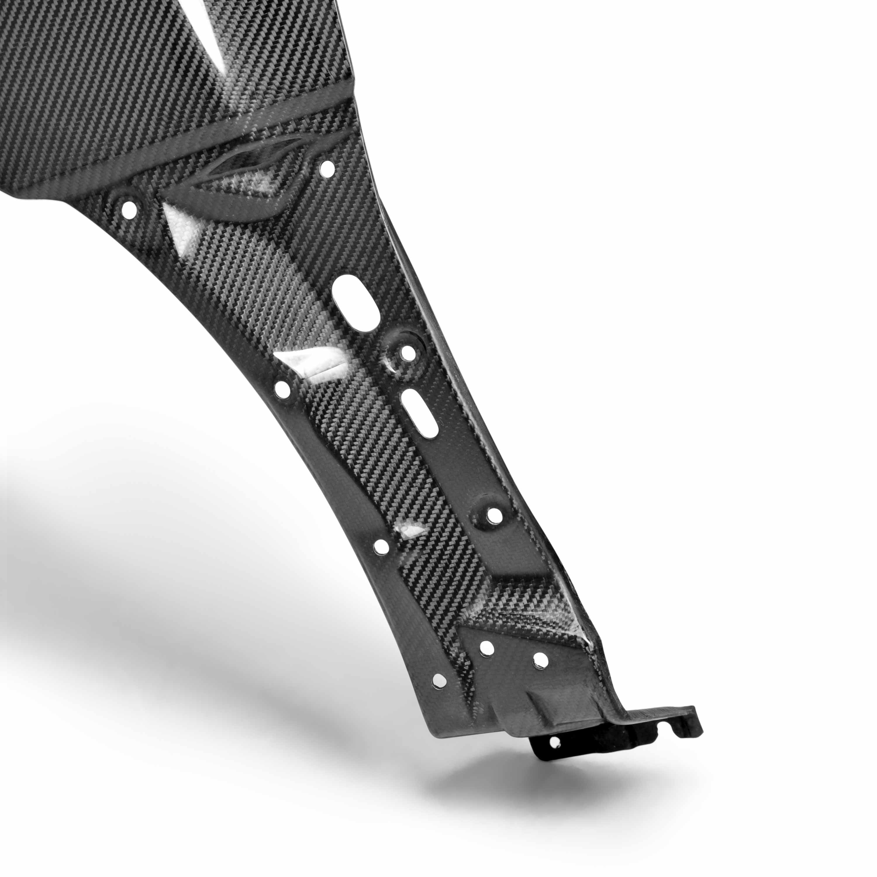 Seibon 10mm Wider Carbon Fiber Fenders (08-10 Subaru Impreza STi) (SEIFF0809SBIMPSTI)
