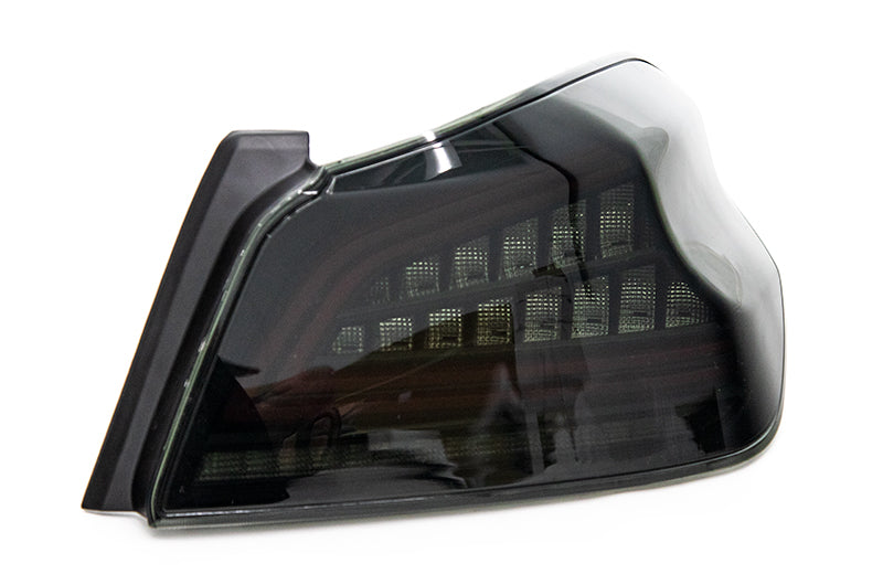 Luces traseras CR con especificaciones OLM (lente ahumada, base negra) - Subaru WRX y STI 2015-2021