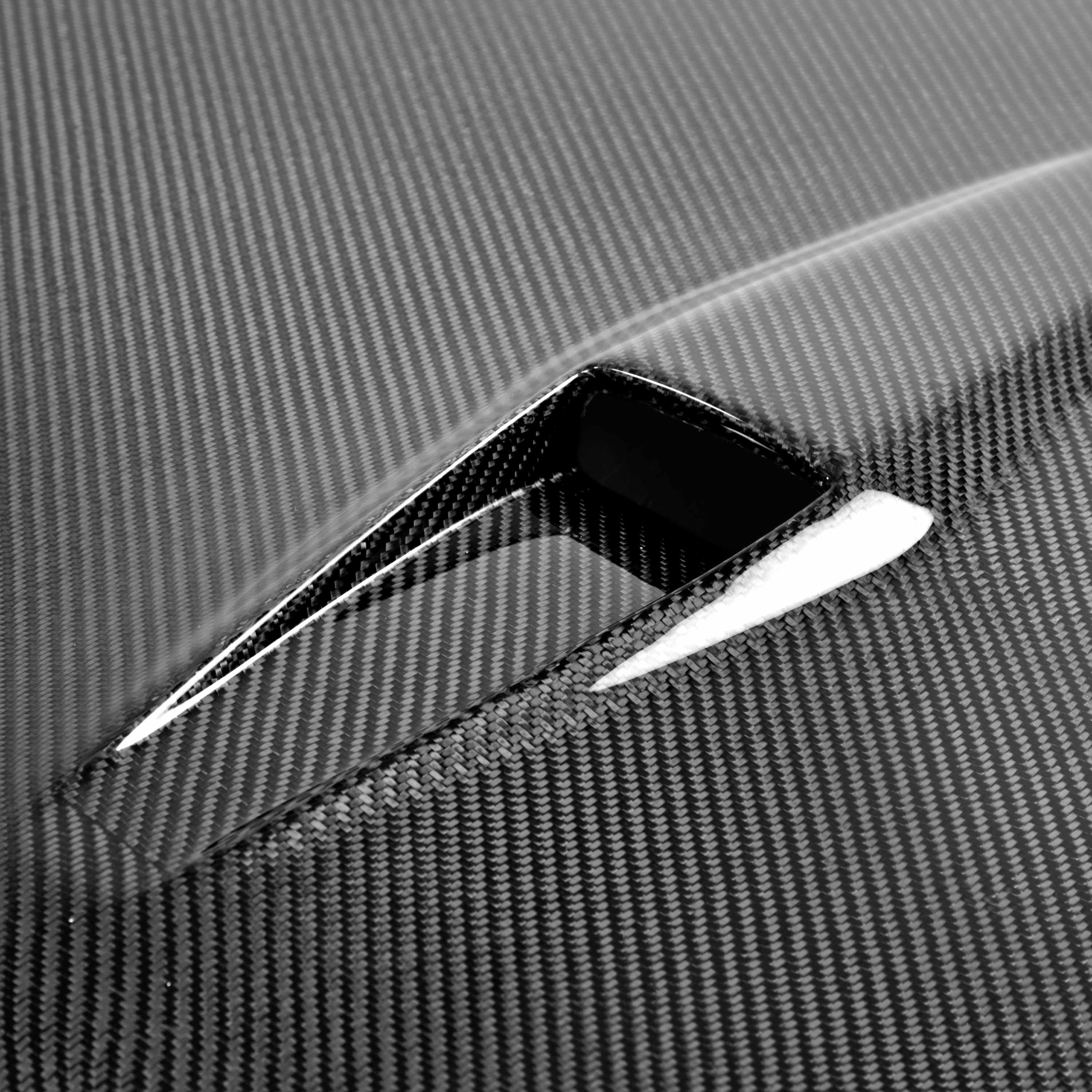 Seibon GTII-Style Carbon Fiber Hood (09-16 GT-R) (seiHD0910NSGTR-GTII)