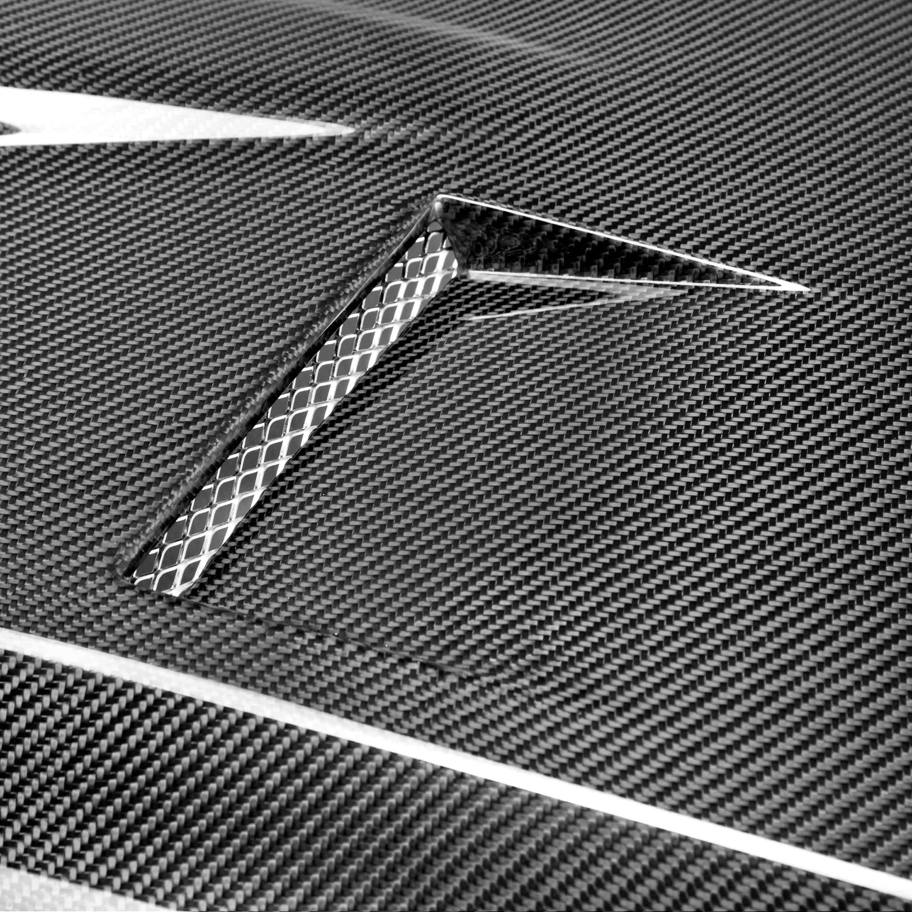 Seibon GTII-Style Carbon Fiber Hood (09-16 GT-R) (seiHD0910NSGTR-GTII)