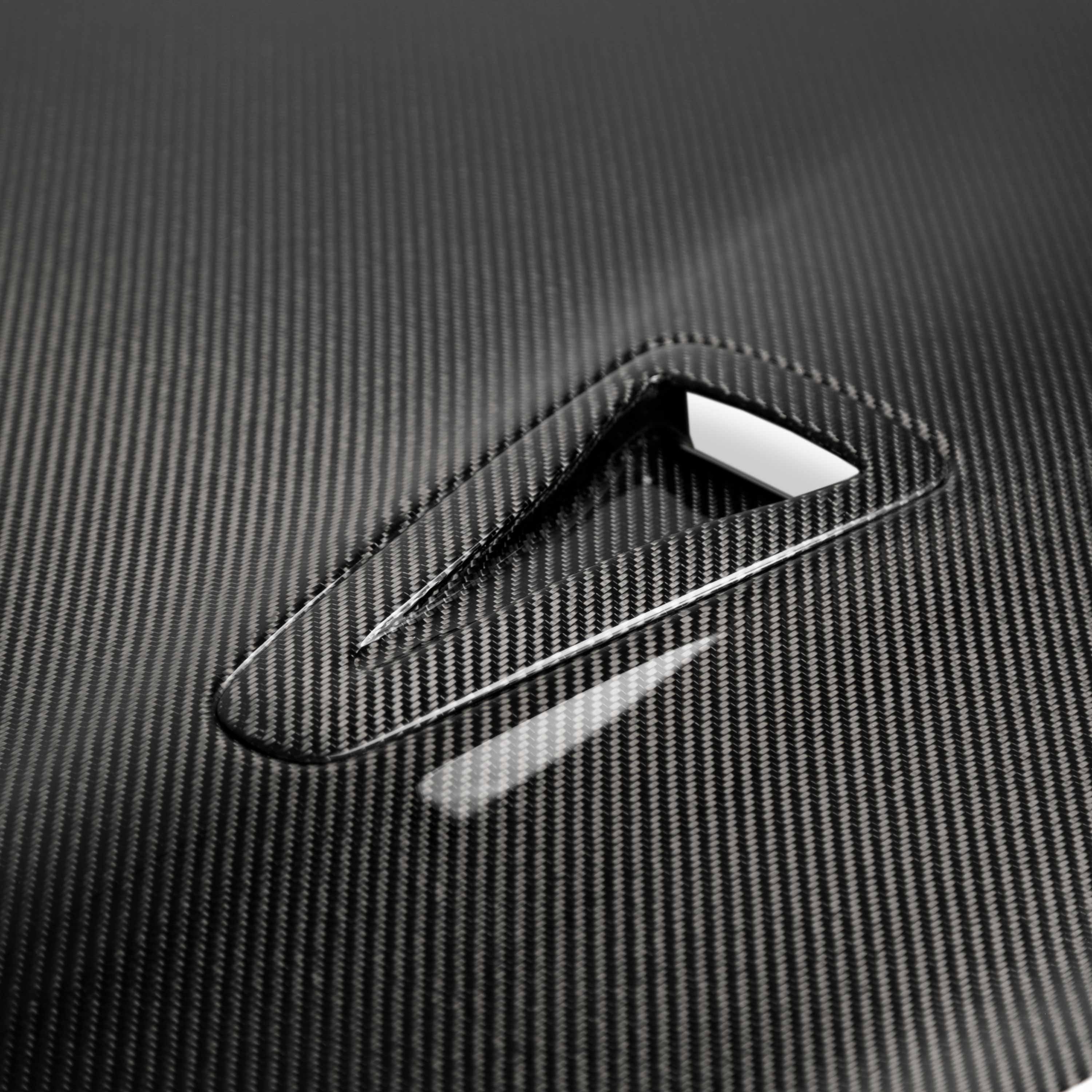 Seibon OEM-Style Carbon Fiber Hood (17+ GT-R) (seiHD17NSGTR-OE)