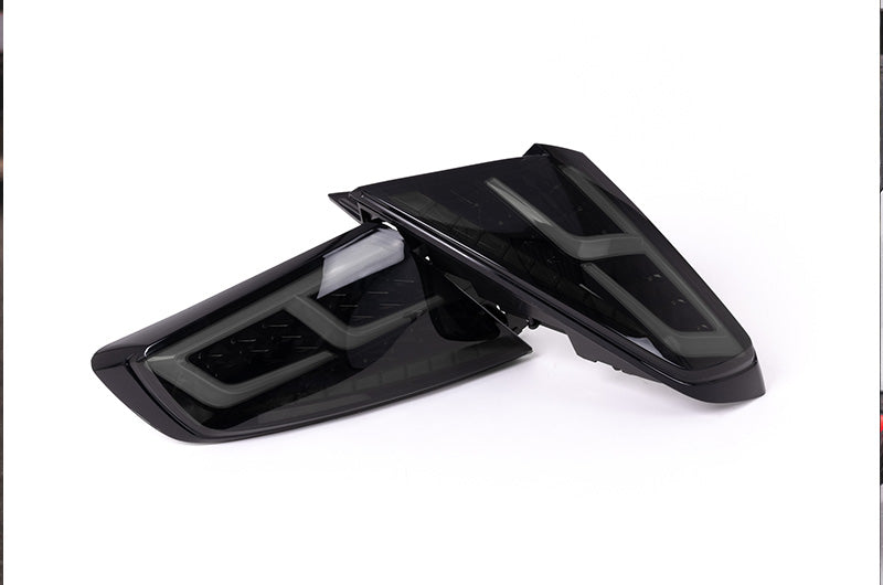 Luces traseras LED OLM Spec-AR (lente ahumada/base negra/barra blanca) - WRX 2022+