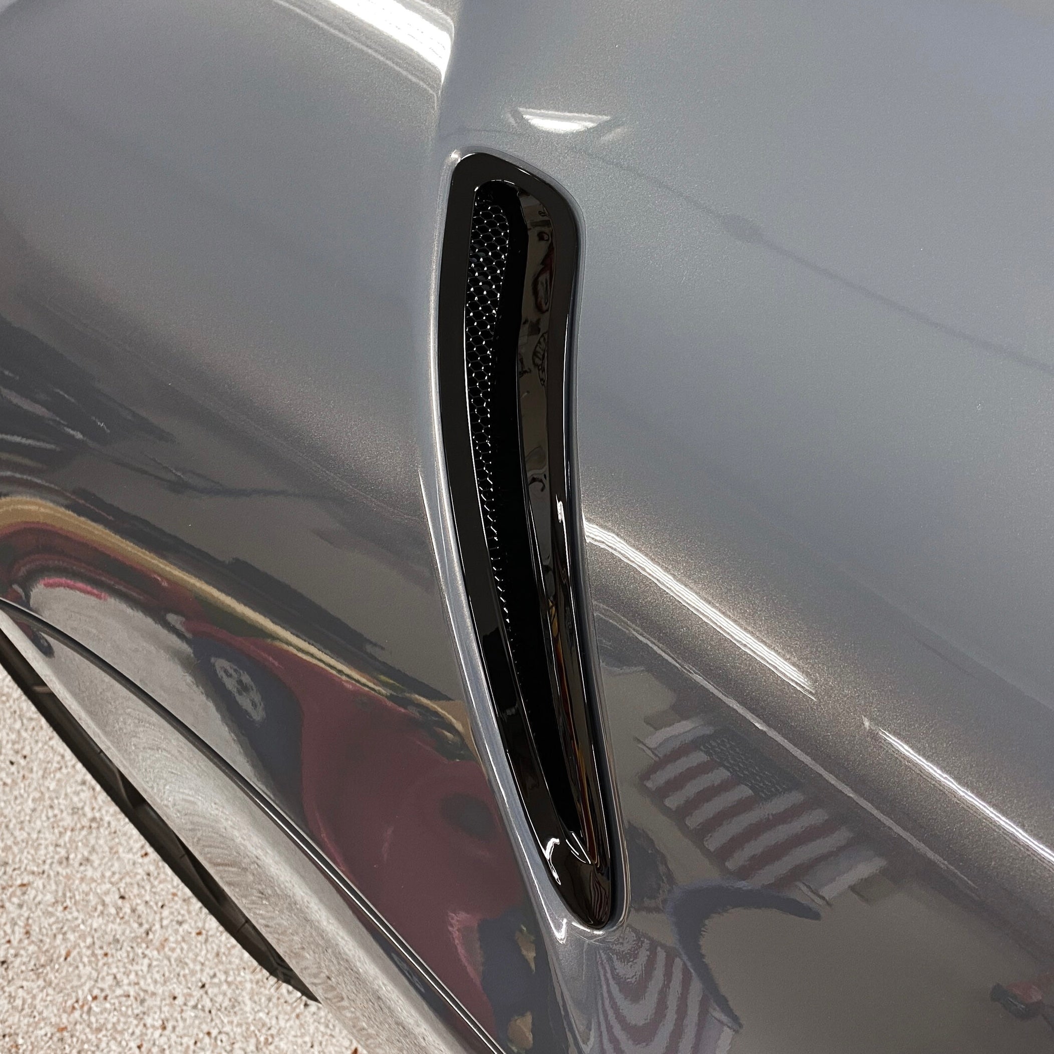 OEM+ diseña respiraderos de capó abiertos para el GR Supra (A90/91)
