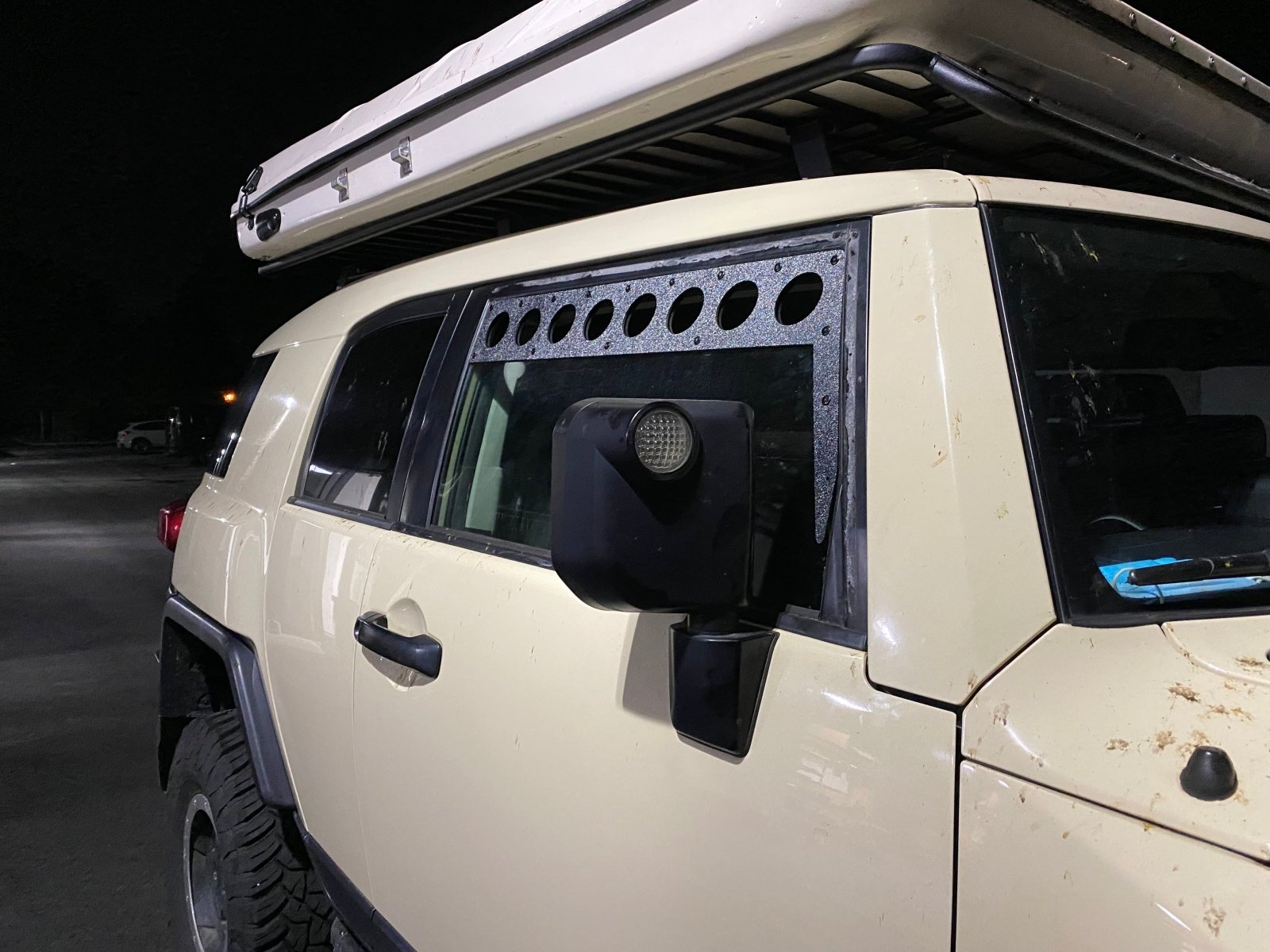Visual Autowerks FJ Cruiser Window Vents - 1