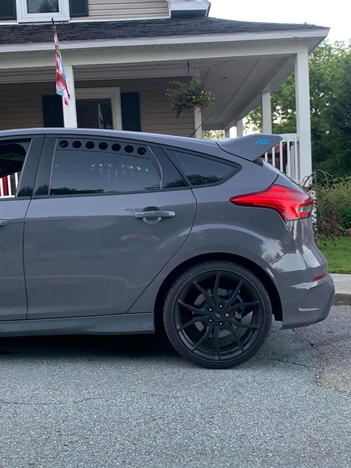Visual Autowerks 12+ Focus RS/ST Window Vents - 2