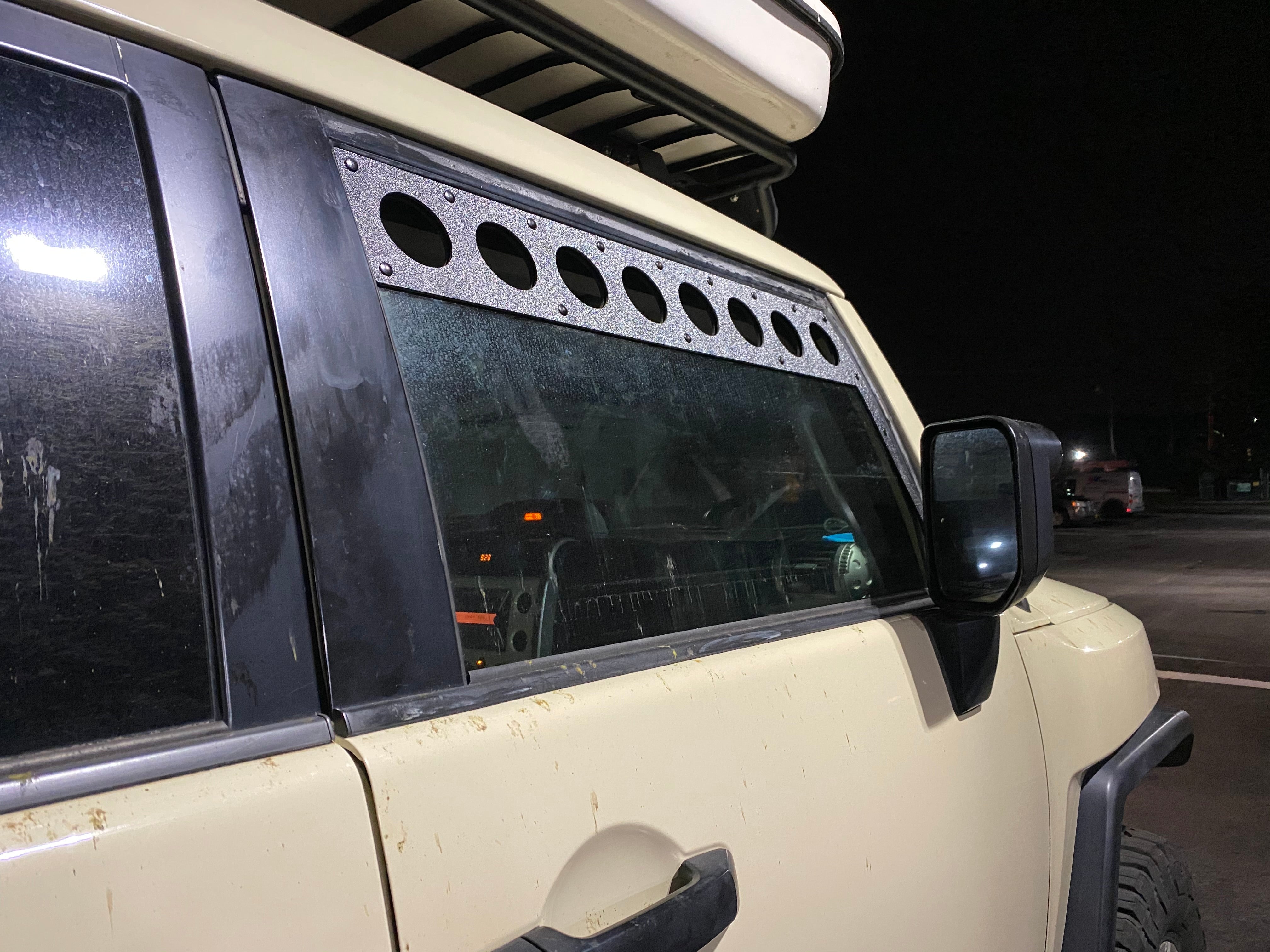 Visual Autowerks FJ Cruiser Window Vents