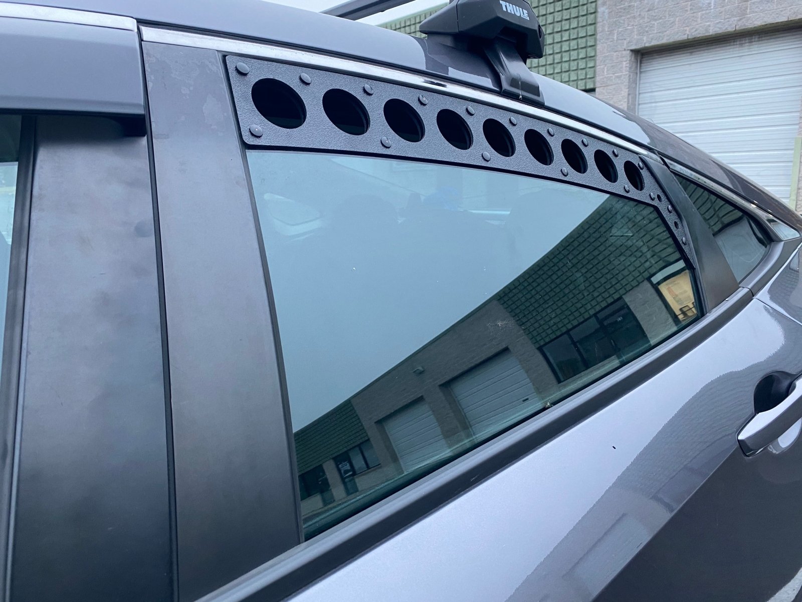 Visual Autowerks 10th Gen Civic Rear Window Vents (Sedan) - 4
