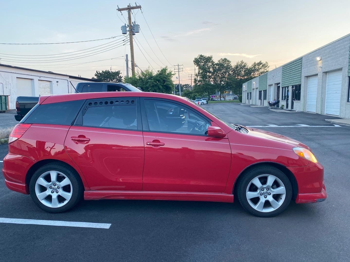 Visual Autowerks Matrix Rear Window Vents (1st Gen) - 2