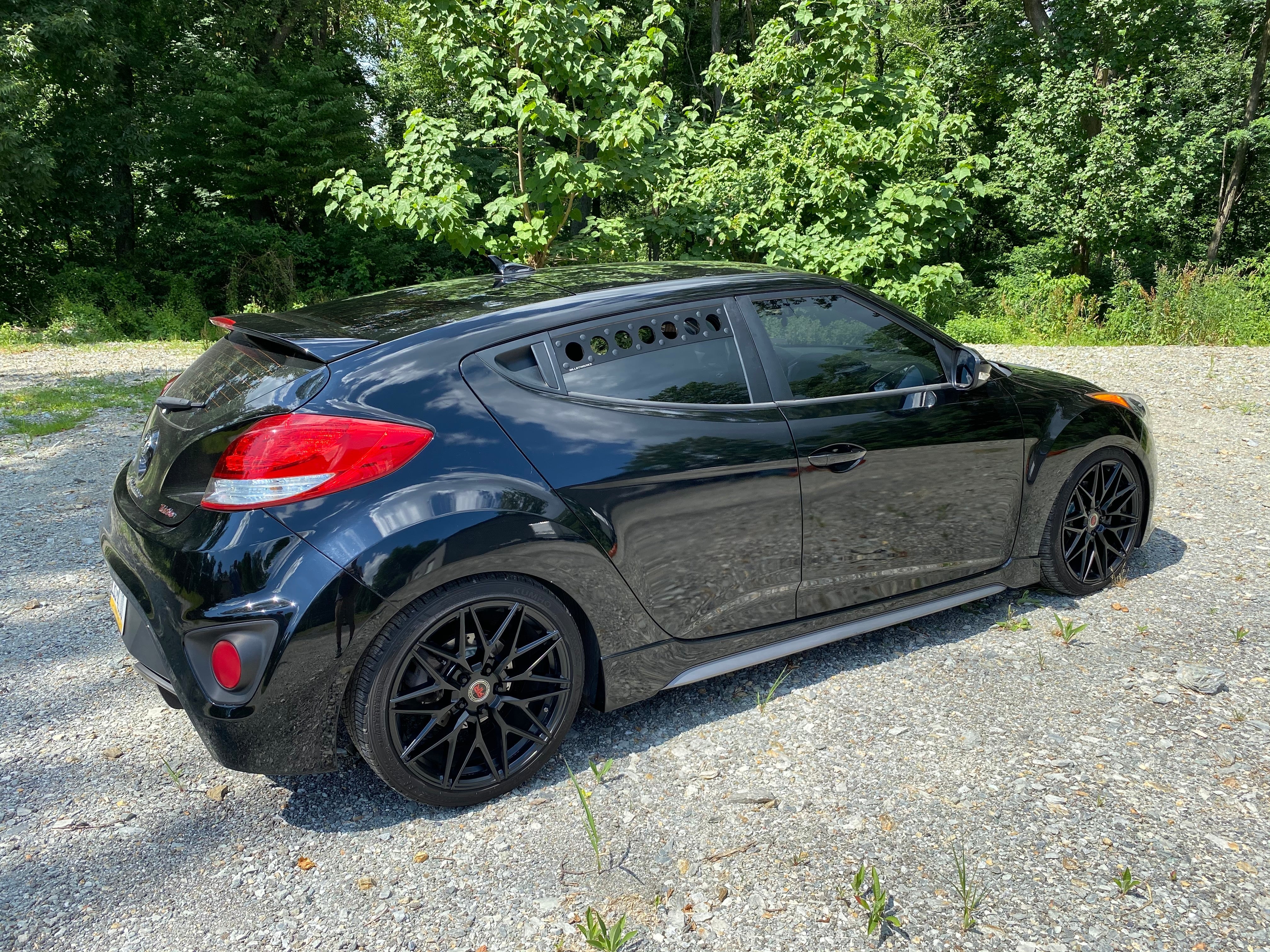 Ventilaciones de ventana Billetworkz (Hyundai Veloster 2012-2017)