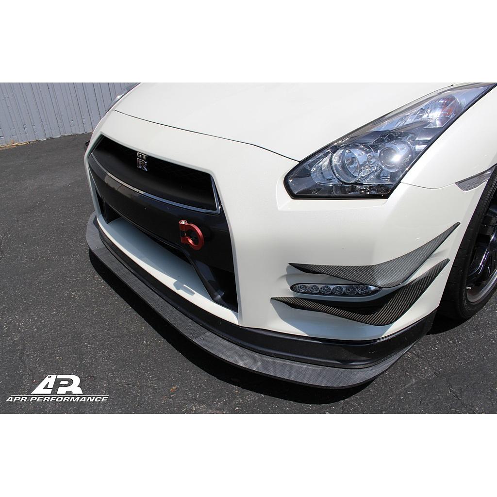 Canards de fibra de carbono para parachoques delantero APR (Nissan GTR R35 2012-2016)