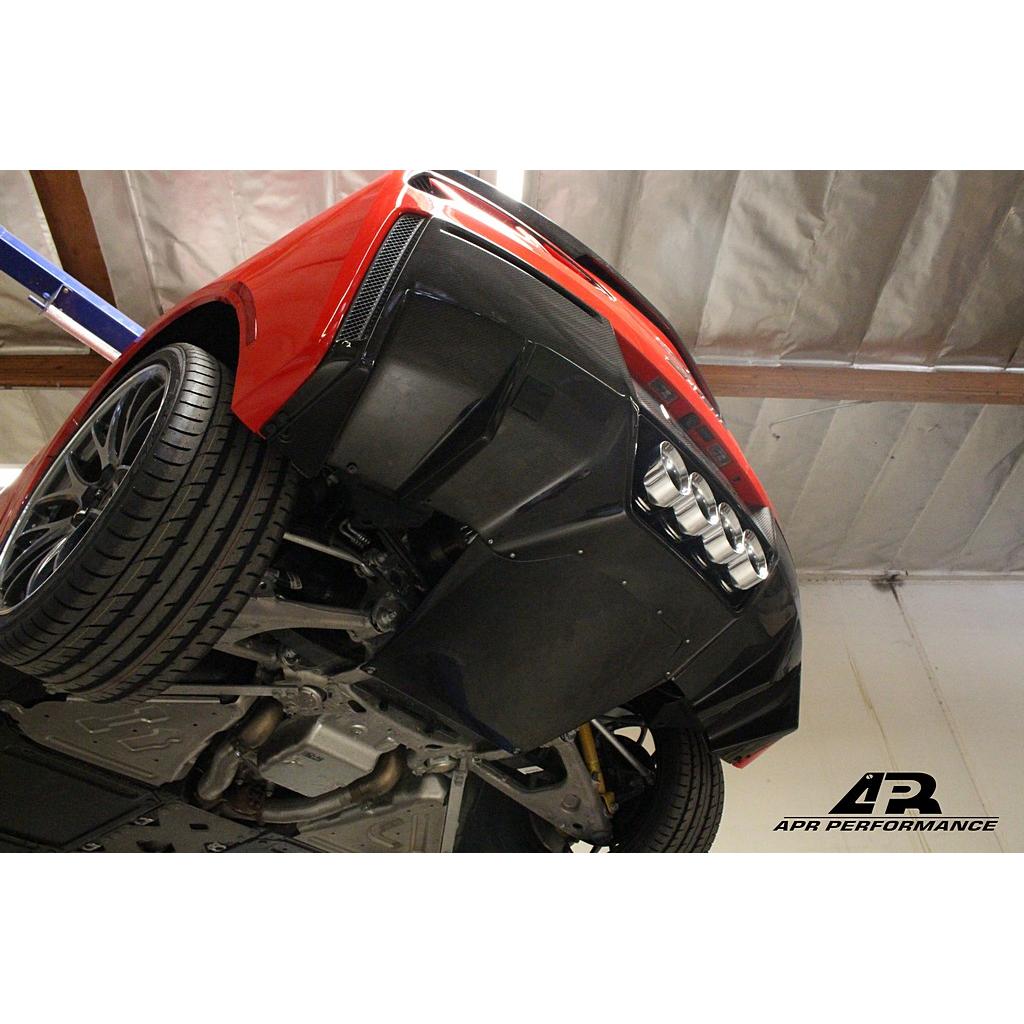 Bandeja inferior del difusor trasero de fibra de carbono APR (Chevrolet Corvette C7 2014-2019)