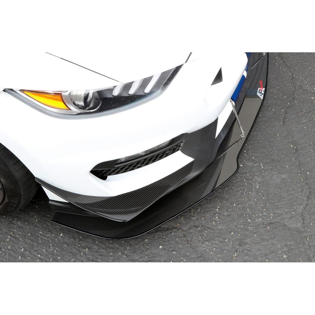 Canards de parachoques delantero de fibra de carbono APR (Ford Mustang Shelby GT350 2016-2020)