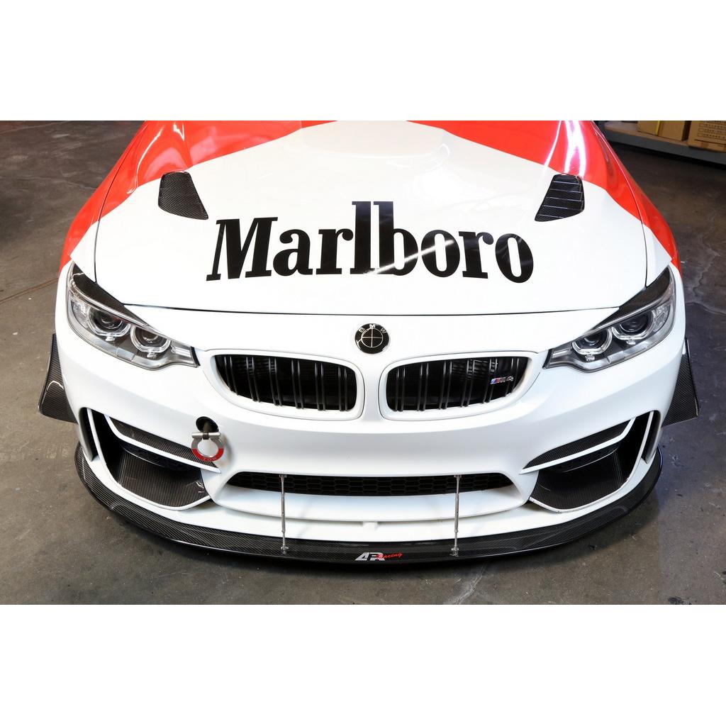 Canards de parachoques delantero de fibra de carbono APR (BMW F82 M4 / F80 M3)