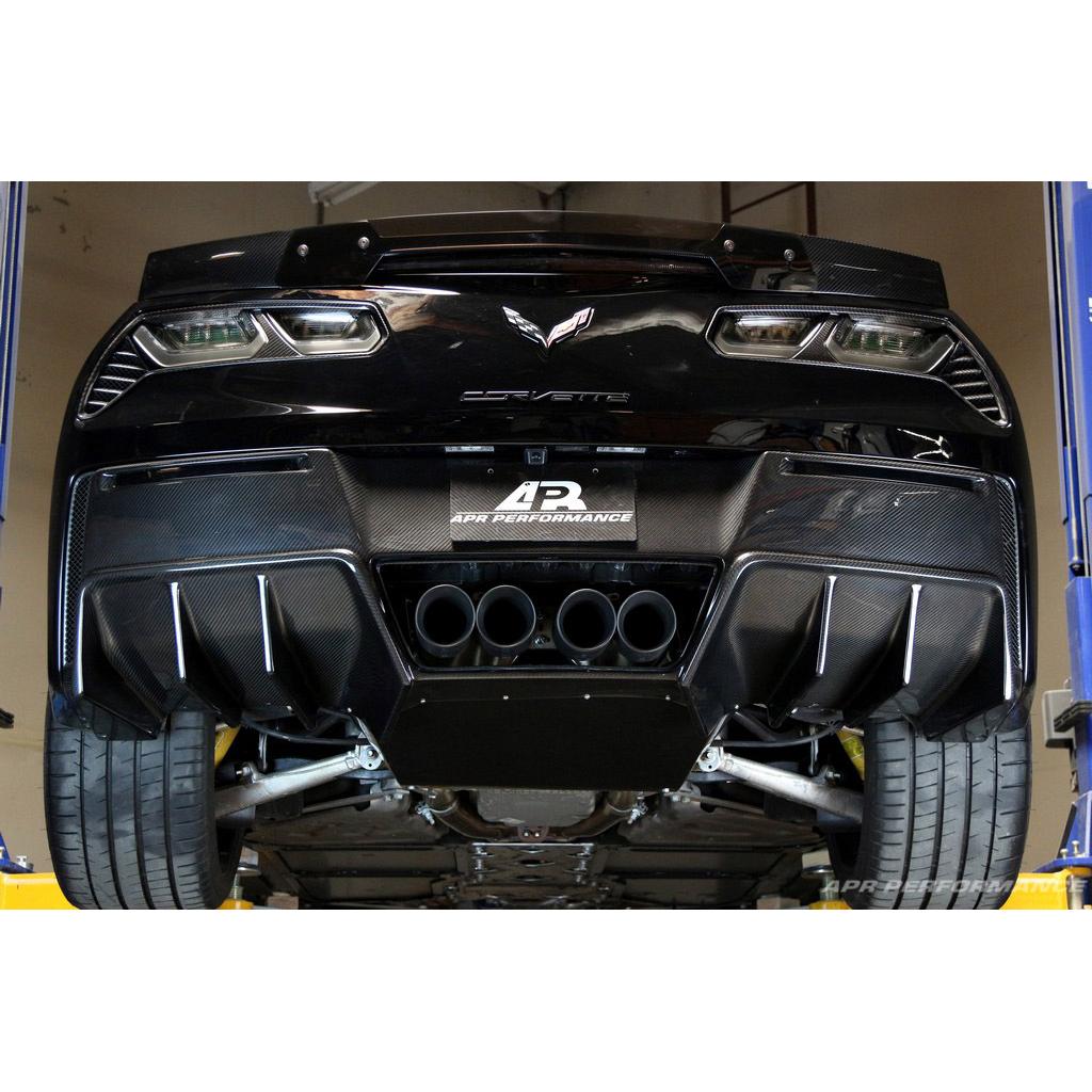 Difusor trasero de fibra de carbono APR versión 2 (Chevrolet Corvette C7 Stingray/Z06 2014-2019)
