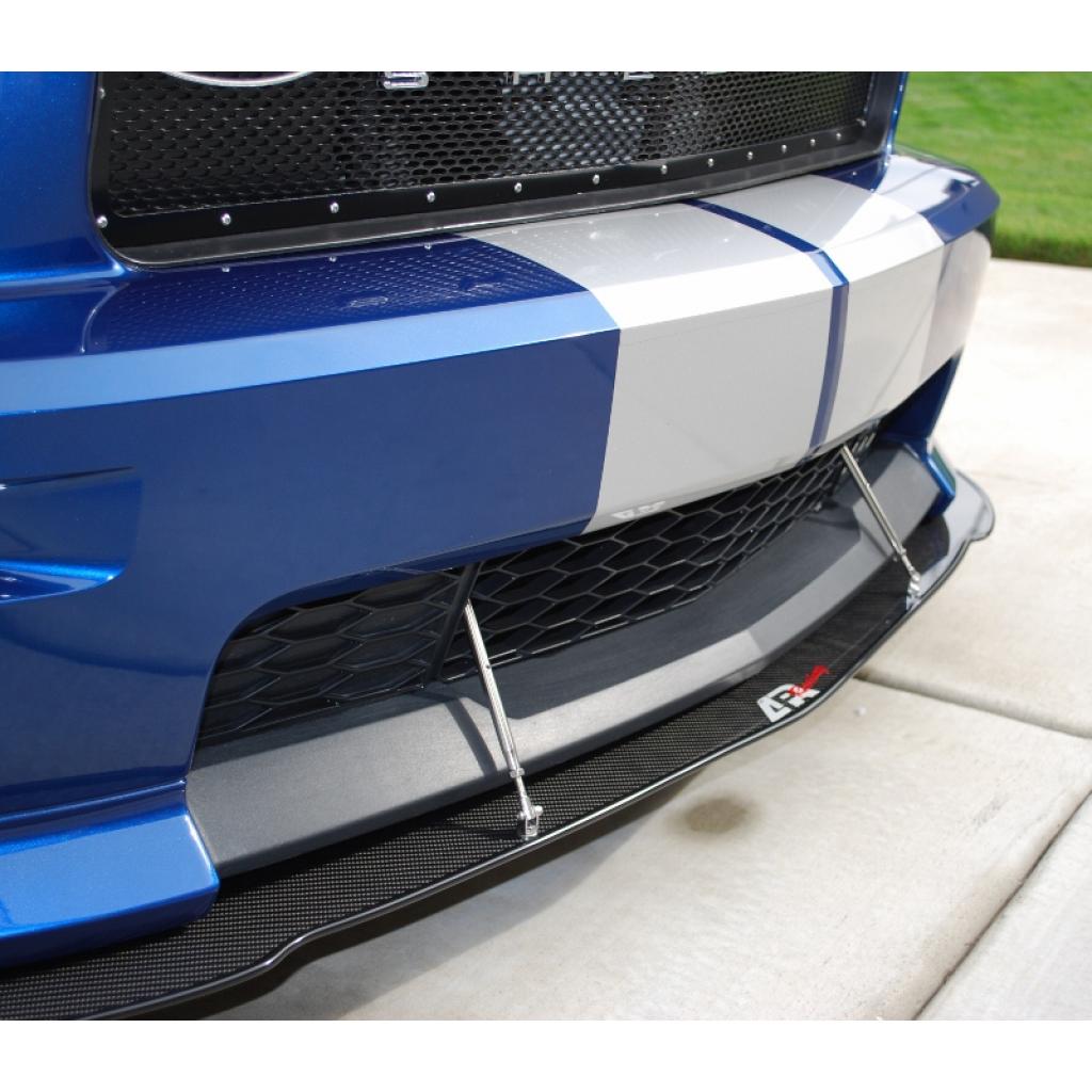 Divisor de viento delantero de fibra de carbono APR (Ford Mustang 2005-2009)