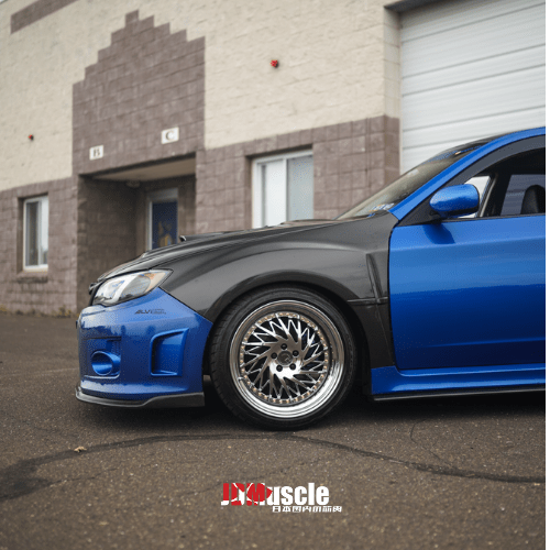 JDMuscle 11-14 WRX/STI CS2 estilo labio delantero de fibra de carbono