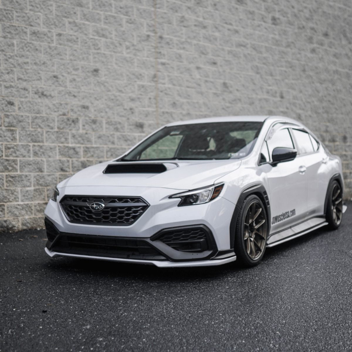 Toma de aire de fibra de carbono JDMuscle para capó - OE+/ Estilo abultado (Subaru WRX 2022-2025)