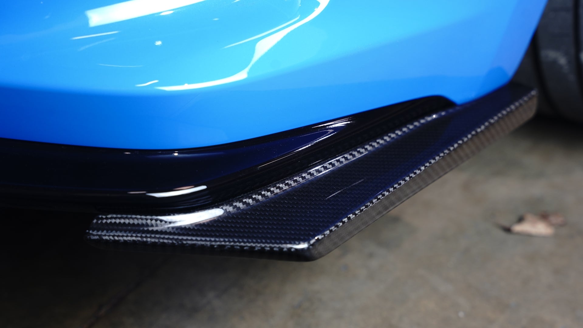 APR Carbon Fiber Rear Bumper Skirts (2023+ Honda FL5 Civic Type R)
