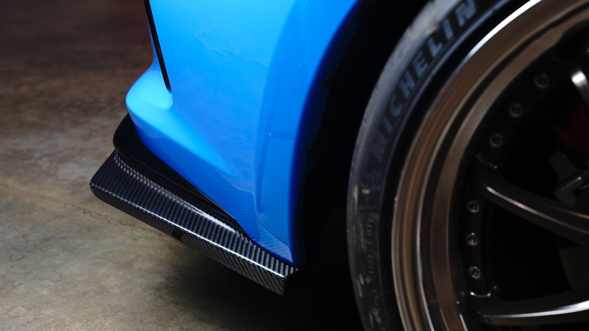 APR Carbon Fiber Rear Bumper Skirts (2023+ Honda FL5 Civic Type R)